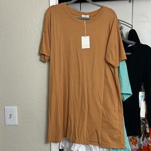 Woman’s Z Supply mustard colored tshirt dress L